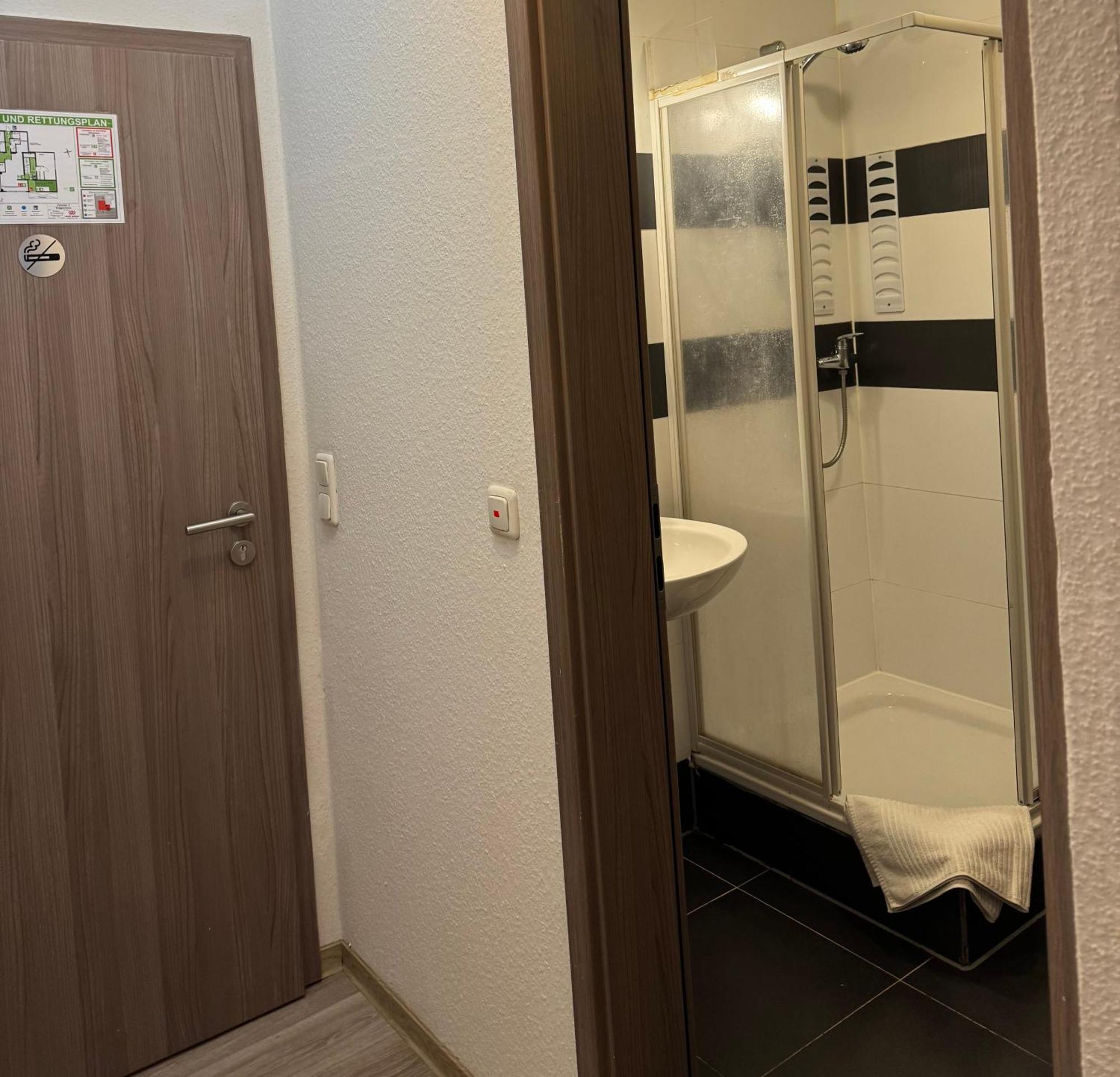 Hotel-Pension Alt-Heidenberg Ζίγκεν Εξωτερικό φωτογραφία
