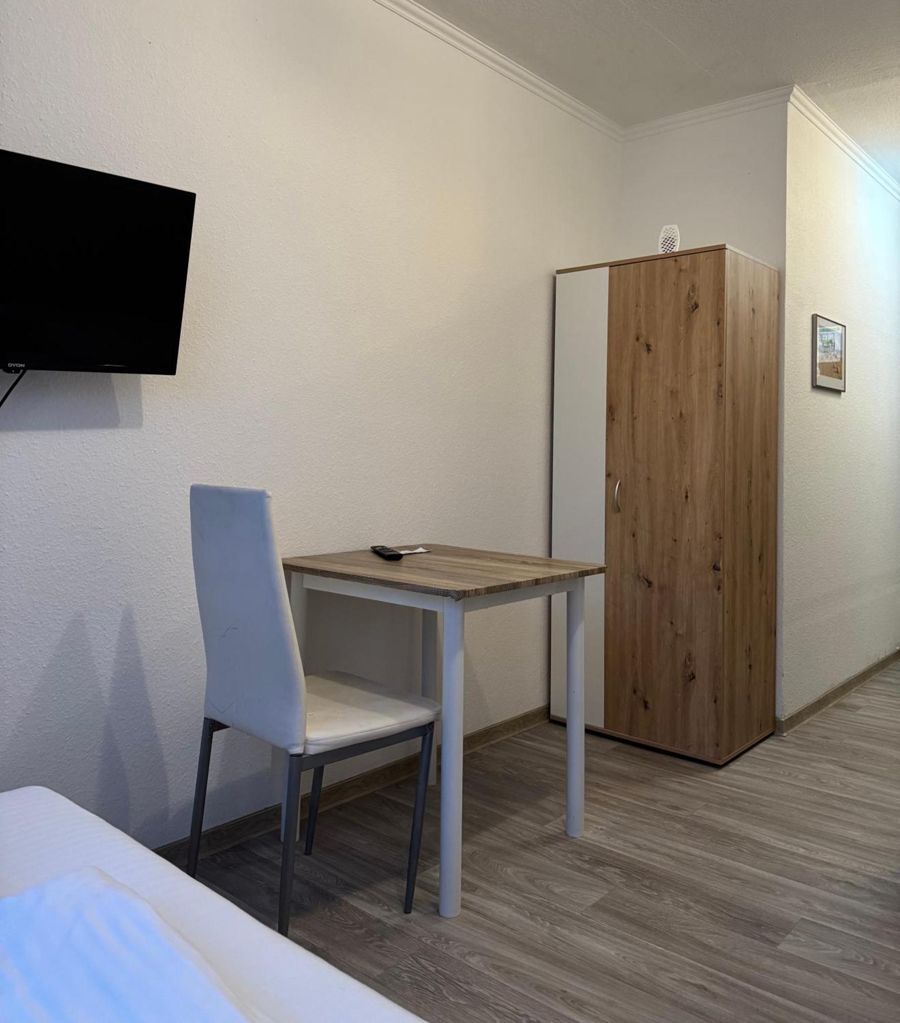 Hotel-Pension Alt-Heidenberg Ζίγκεν Εξωτερικό φωτογραφία
